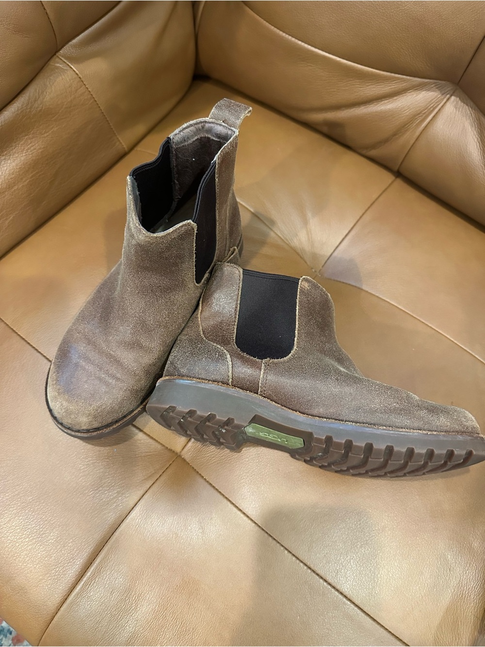 UGG leather+ lined boots